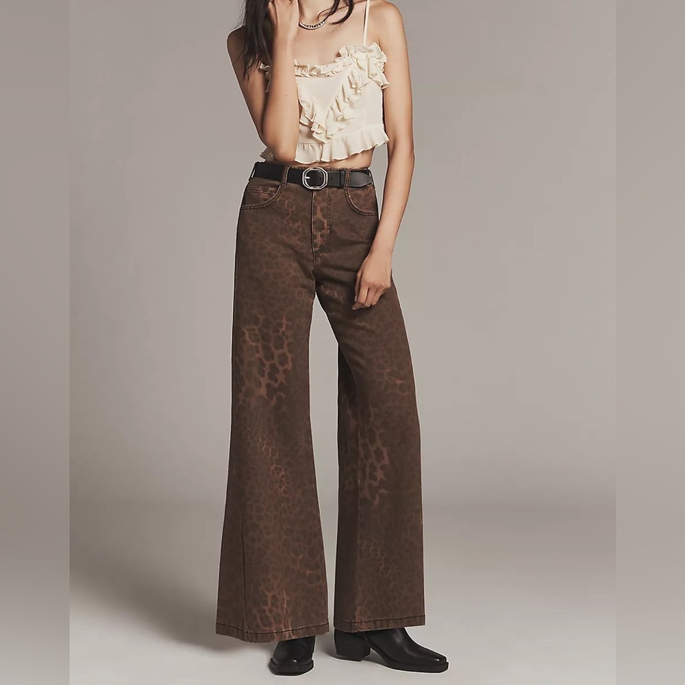 NWT Size 16W -The Adi Leopard 100% Cotton Mid-Rise Flare Jeans Pilcro (US$ 158)